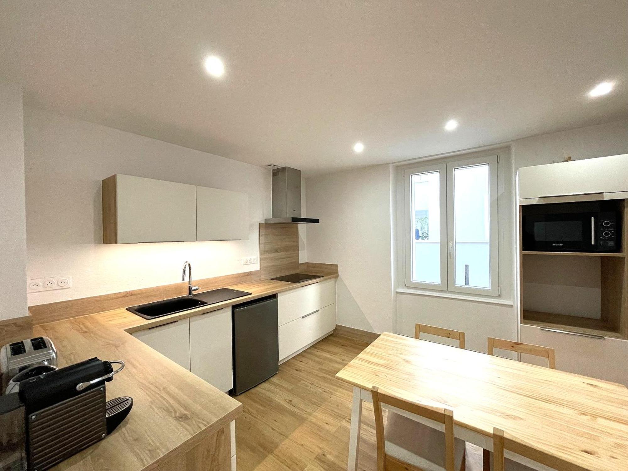 Appartement Moderne Et Spacieux, A 10 Min De La Gare Colmar Eksteriør billede